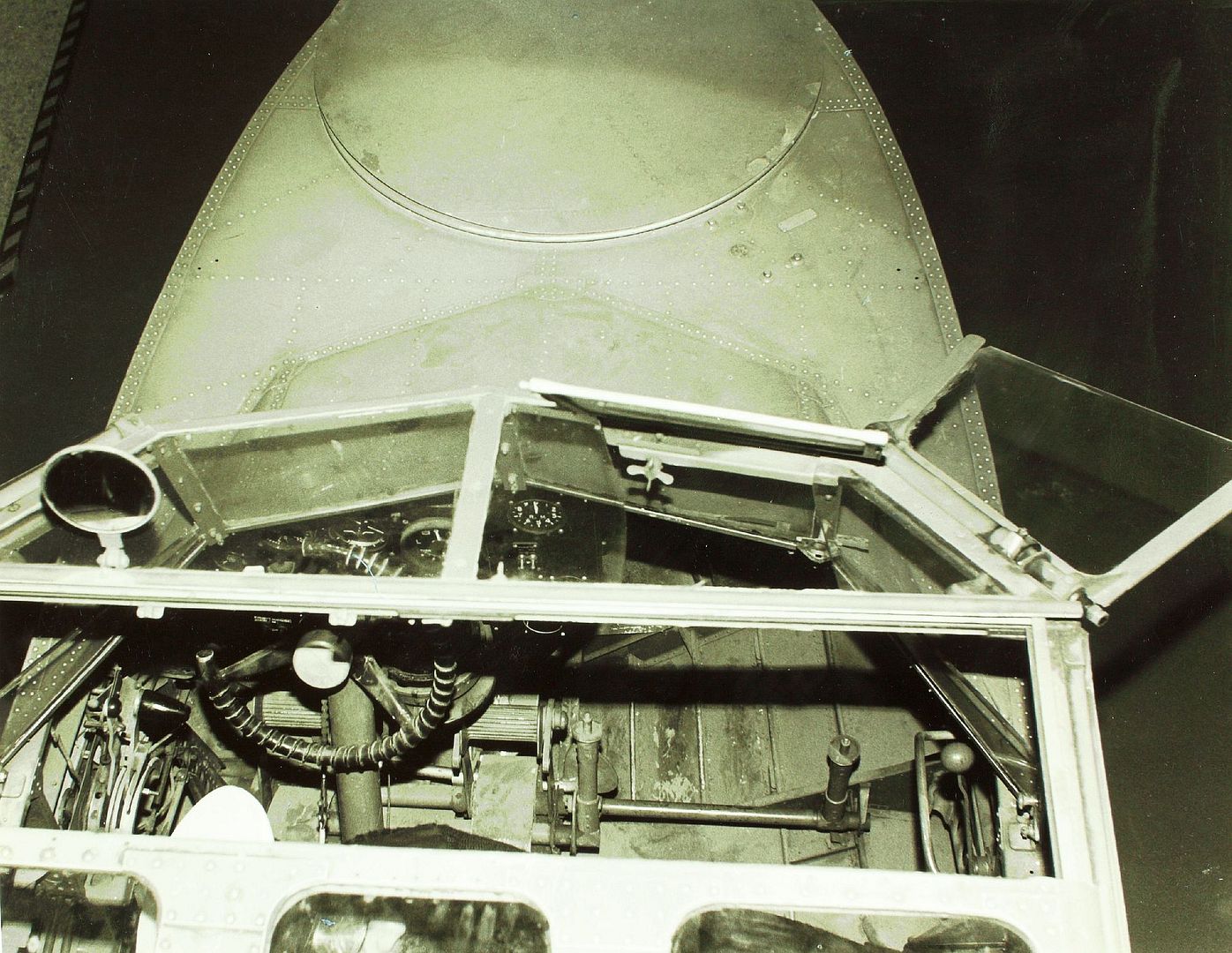 Walrus Cockpit 5 Walrus Cockpit 5