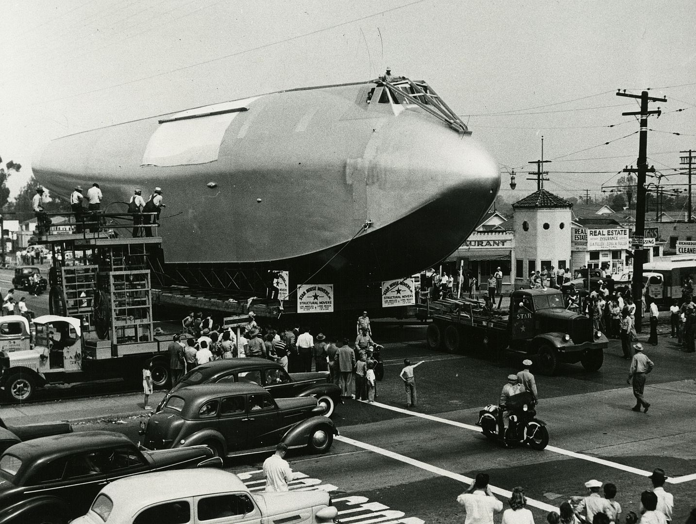 Fuselage Of The Hughes Flying Boat Being Moved To The Los Angeles Harbor 1946 3E7ShvDwvepPGihz34viT9 Fuselage Of The Hughes Flying Boat Being Moved To The Los Angeles Harbor 1946 3E7ShvDwvepPGihz34viT9