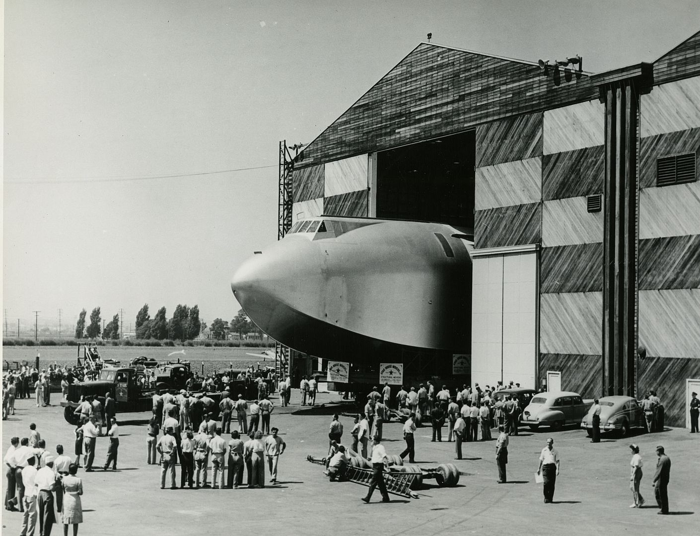 Fuselage Of The Hughes Flying Boat Leaving Its Culver City Hangar California 1946 N2SYUU1iqpPRypJ5dcJZ91 Fuselage Of The Hughes Flying Boat Leaving Its Culver City Hangar California 1946 N2SYUU1iqpPRypJ5dcJZ91