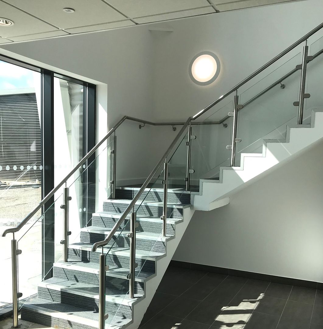 commercial glass staircase balustrade