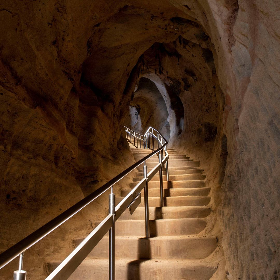 cave-handrails-nottingham-castle