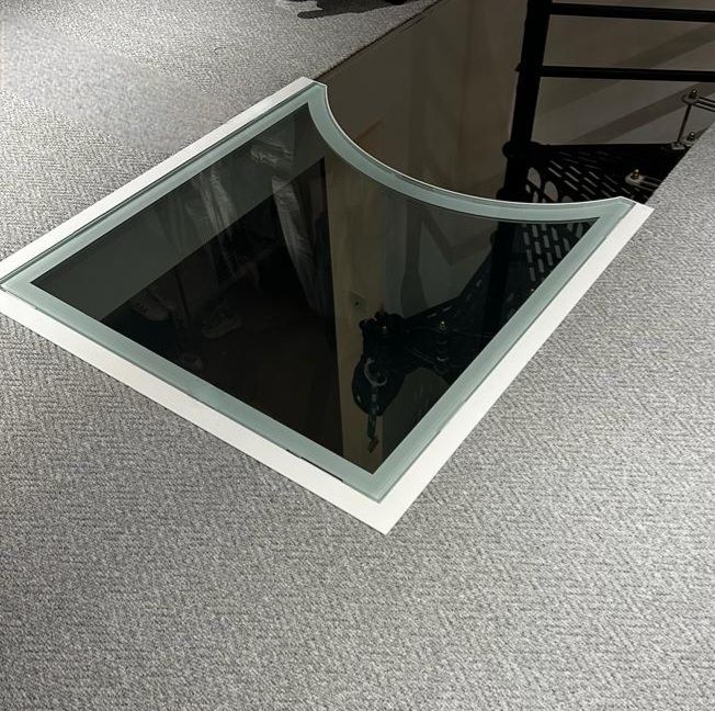 custom-shaped-glass-flooring-panel