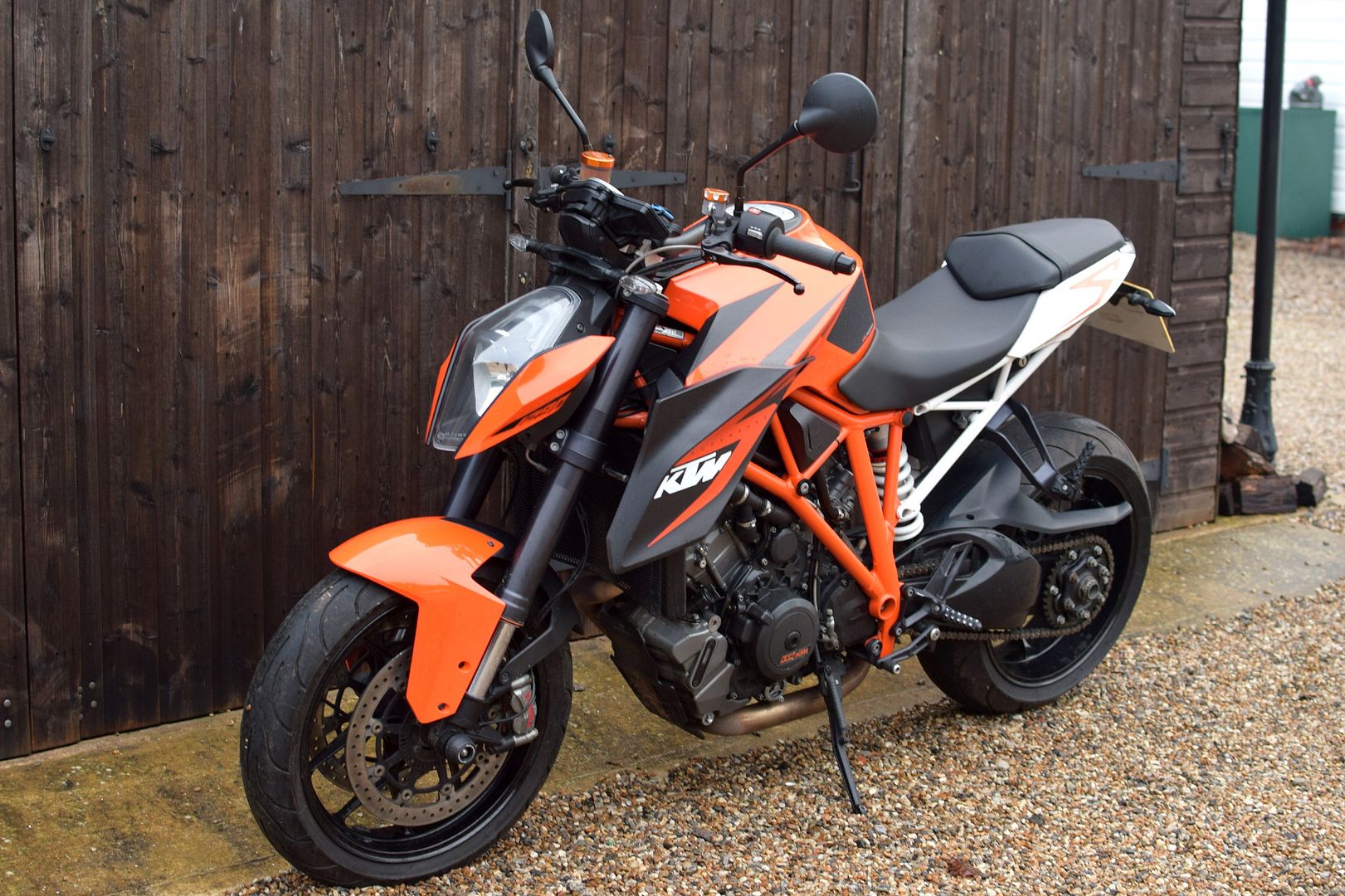 ktm superduke 1290 akrapovic