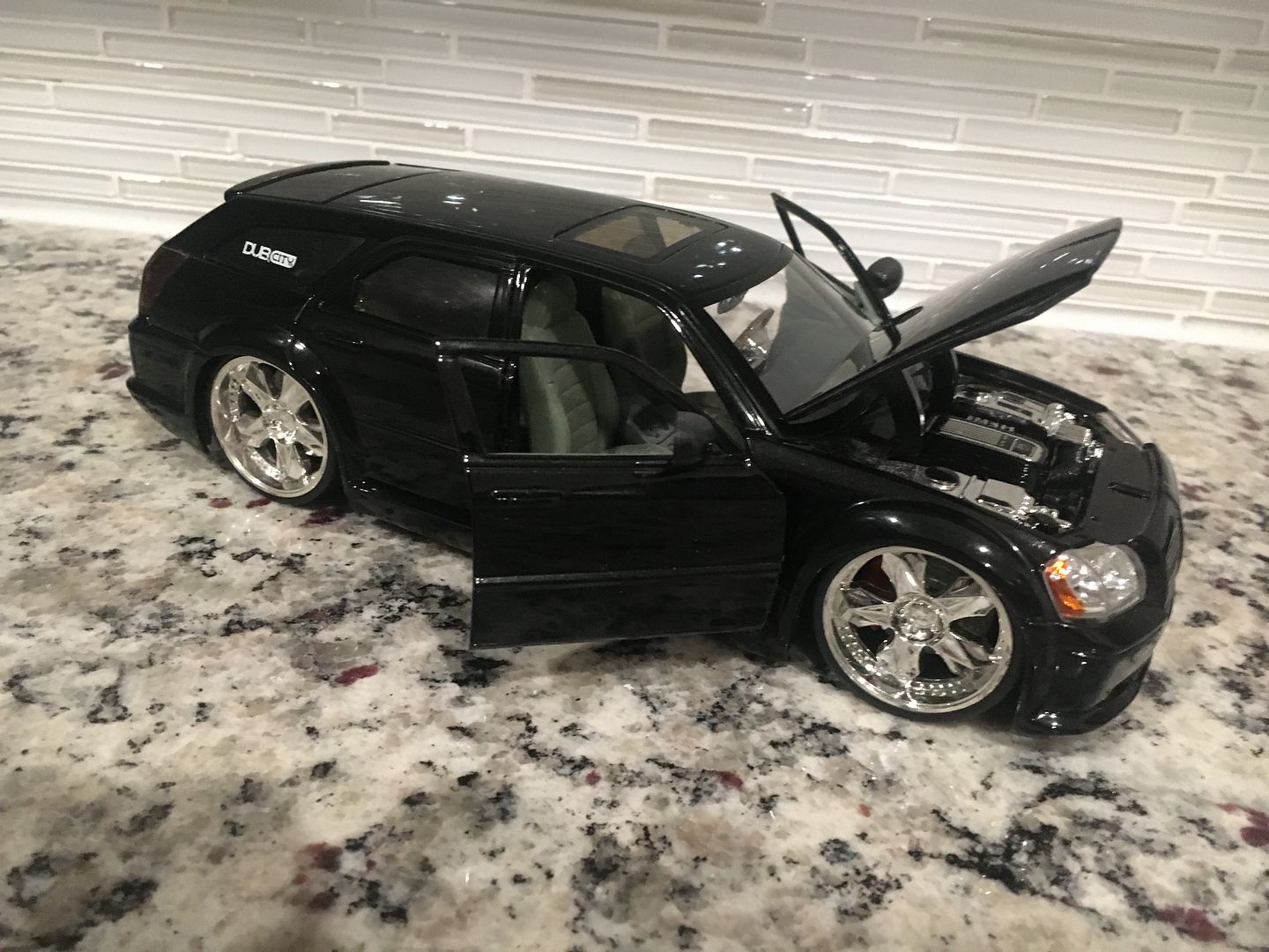 6A5ED765_43EB_407F_9C26_C3199F6BD511.jpe