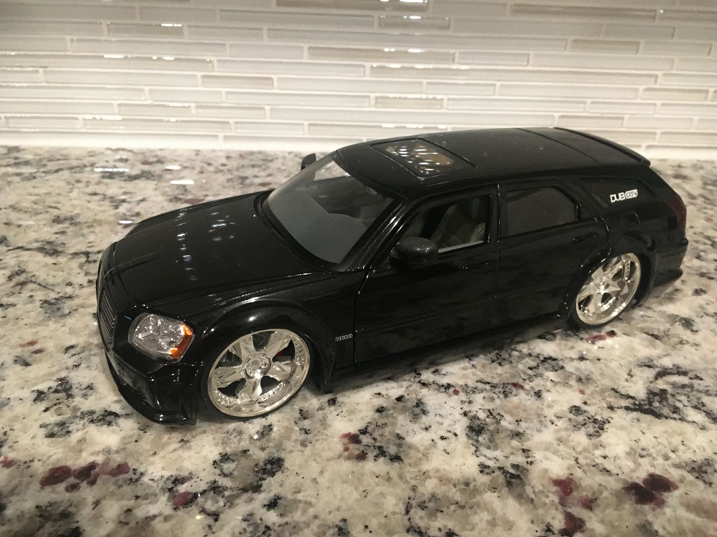 C625005F_EDF1_48B2_8C44_7E4D0BB384B3.jpe