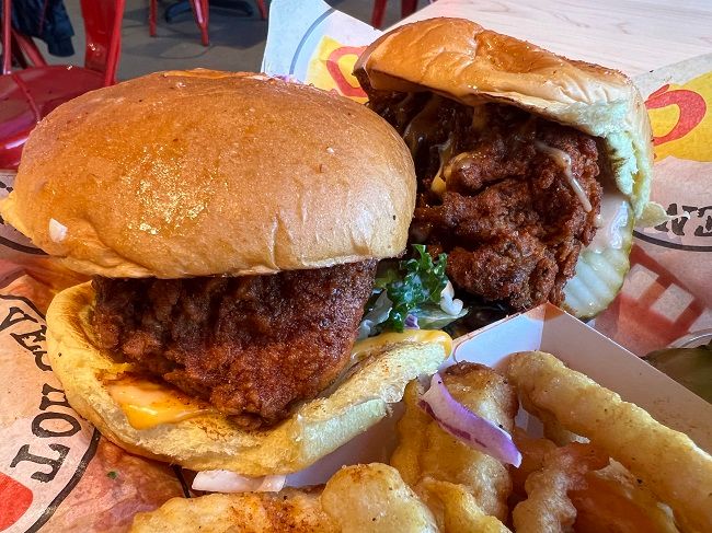 Dave’s Hot Chicken (East Lansing) | SW Michigan Dining - Dave's Hot Chicken East Lansing Reviews