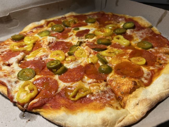 Manhattan New York Pizza | SW Michigan Dining