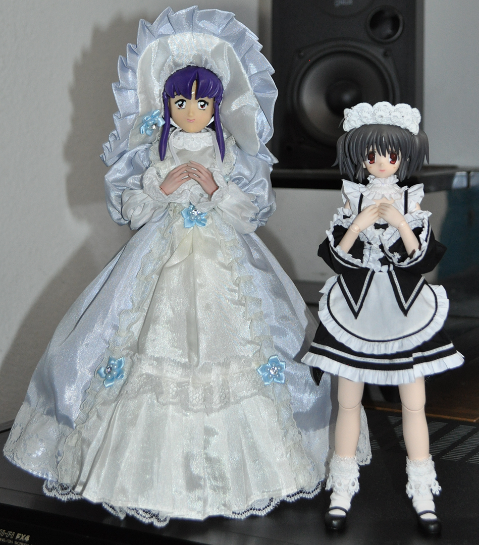  My History with Anime Character Dolls... (Since 2001) Ayeka_TOYNAMI_2001_12-21-23_2_RESIZE_40