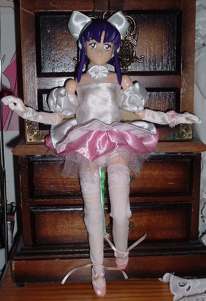 OBITSU BODY 26cm. based Anime Customs Princess_Ayeka_Ballerina_1_by_Shaorin_Chan_RESIZE_60