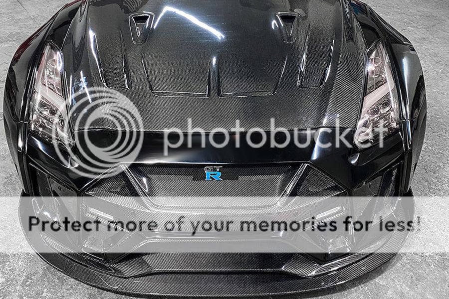 2020 Nissan GTR R35 Carbon Fiber Hood