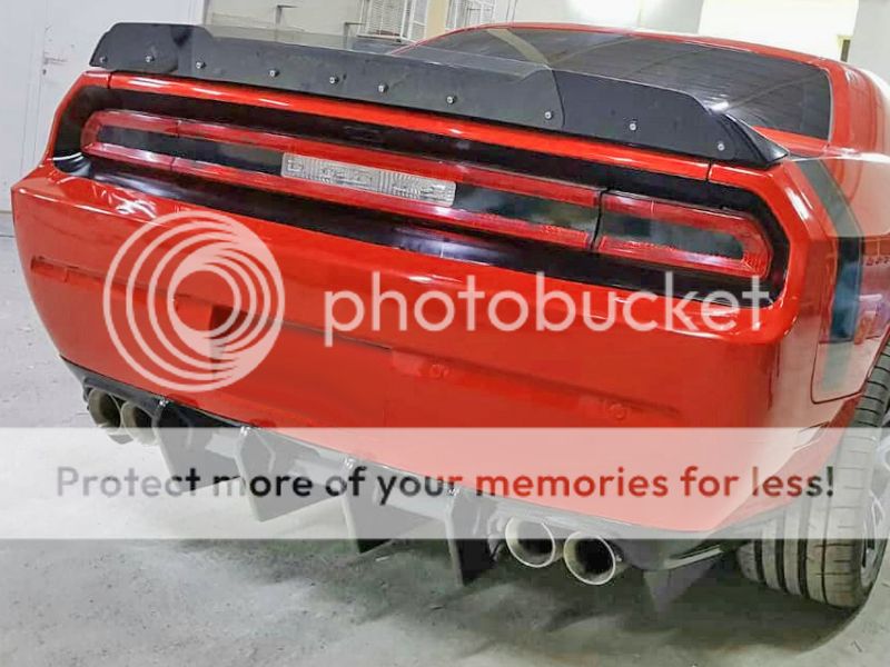 Dodge Challenger Carbon Fiber Rear Diffuser 20152023