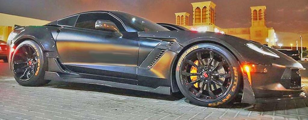 c7_Carbon_Fiber_side_skirts