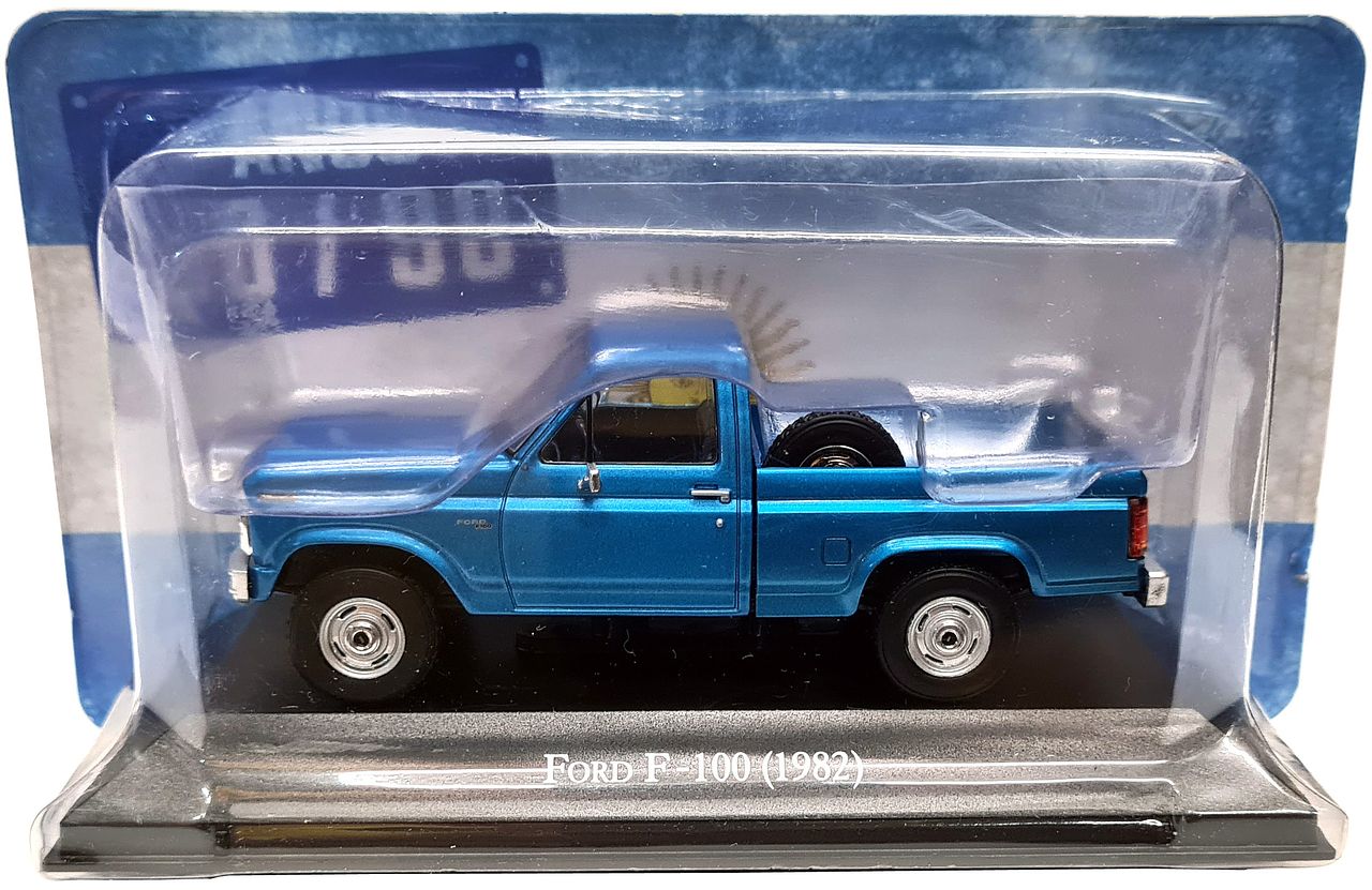 Ford F-100 1982 01