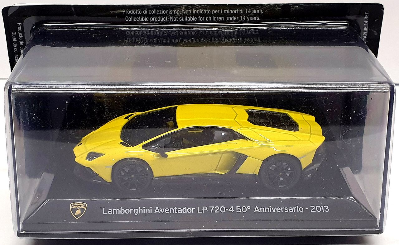 Lamborghini-Aventador-LP720-4-