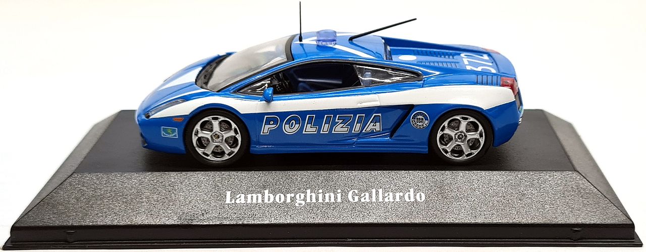 Police_Lamborghini_Gallardo_03