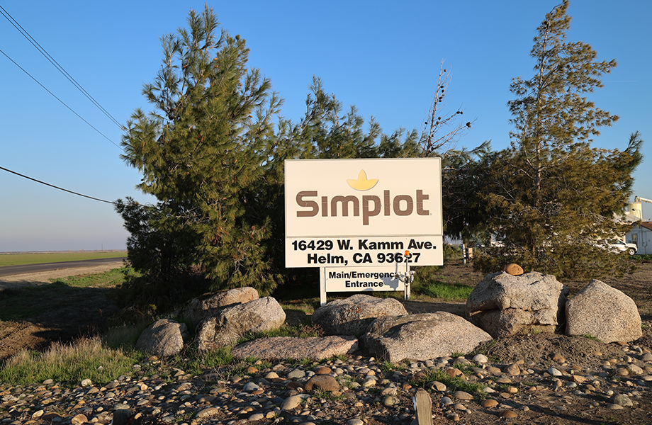 Helm Fertilizer & Agricultural Seed Supplies | Simplot Grower Solutions