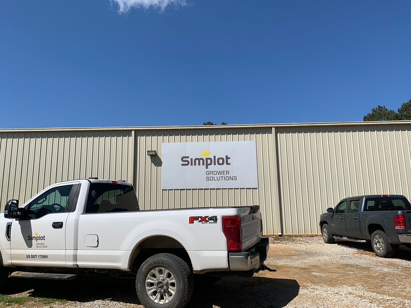 Slate Spring Fertilizer & Agricultural Seed Supplies | Simplot Grower Solutions