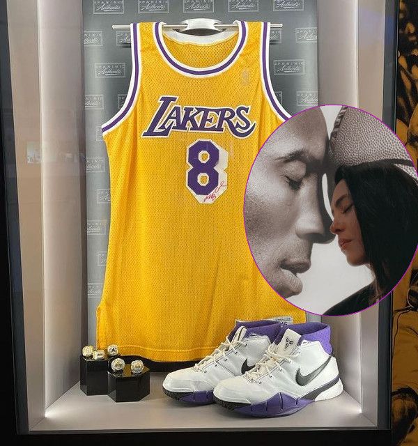 Kobe Bryant Officially Inducted In The Basketball Hall Of Fame + Michael Jordan, Vanessa