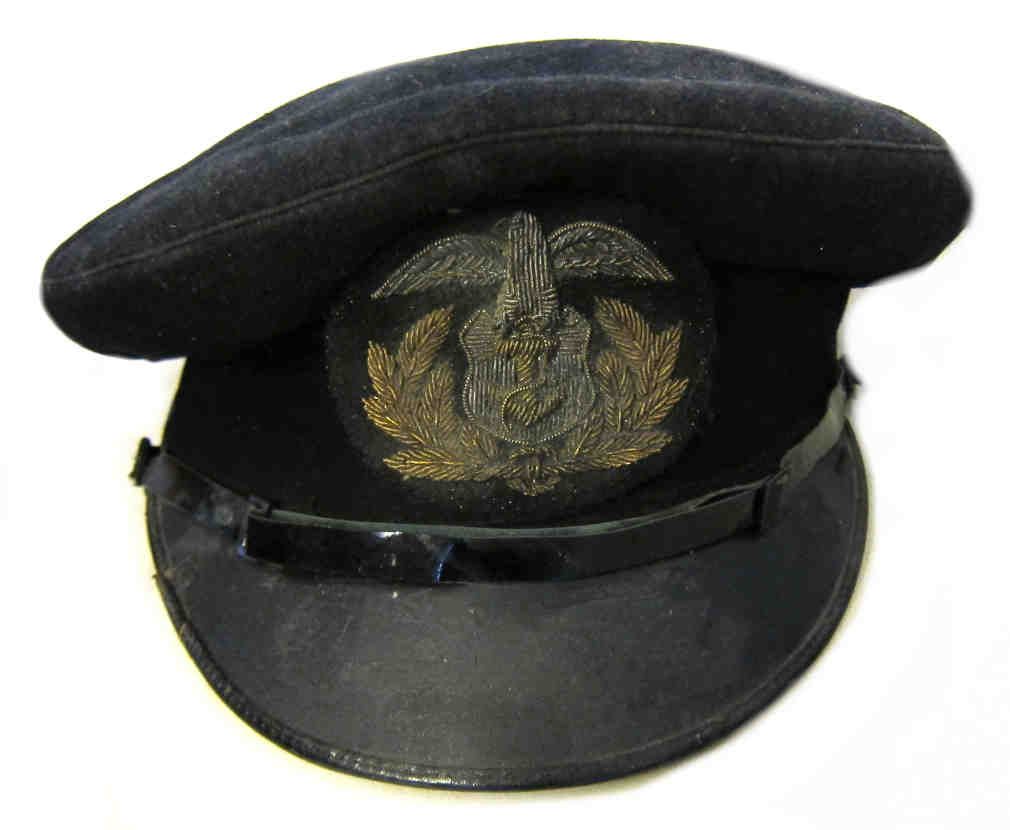 WW2 Merchant Marine Officers Hat Badge