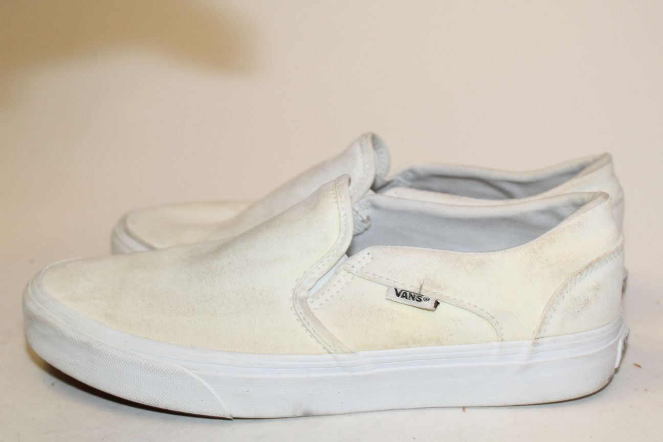 vans off the wall slip on sneakers