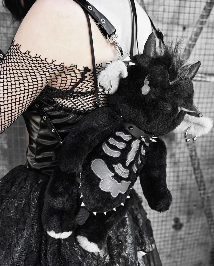 O1CN01syAvtQ1aO9M3oKwez_!!