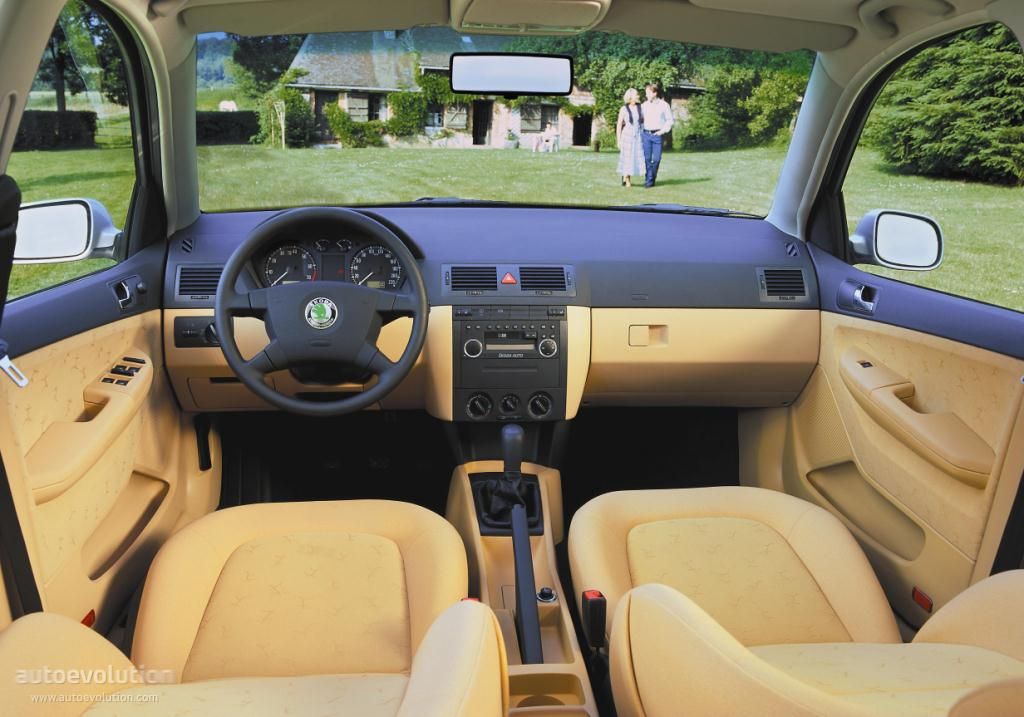 Fabia_Elegance_beige.jpg