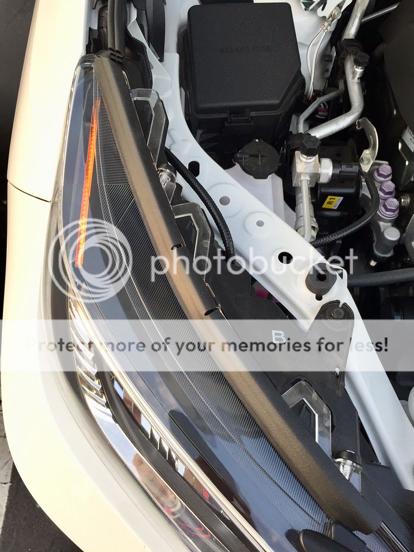 Nobody noticed there are two Big Gaps between the hood cover and