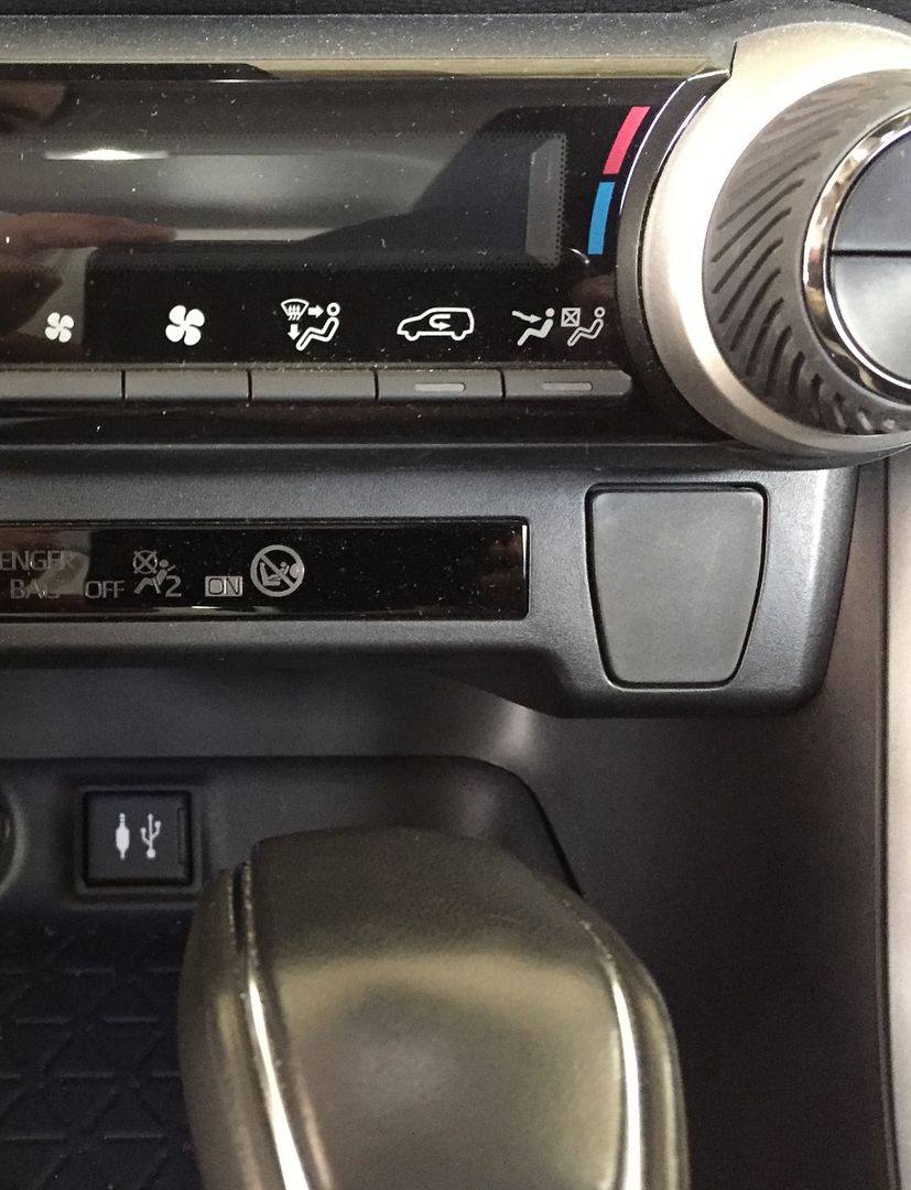 Center Control Panel USB 3.0 Charger Install | Toyota RAV4 Forums