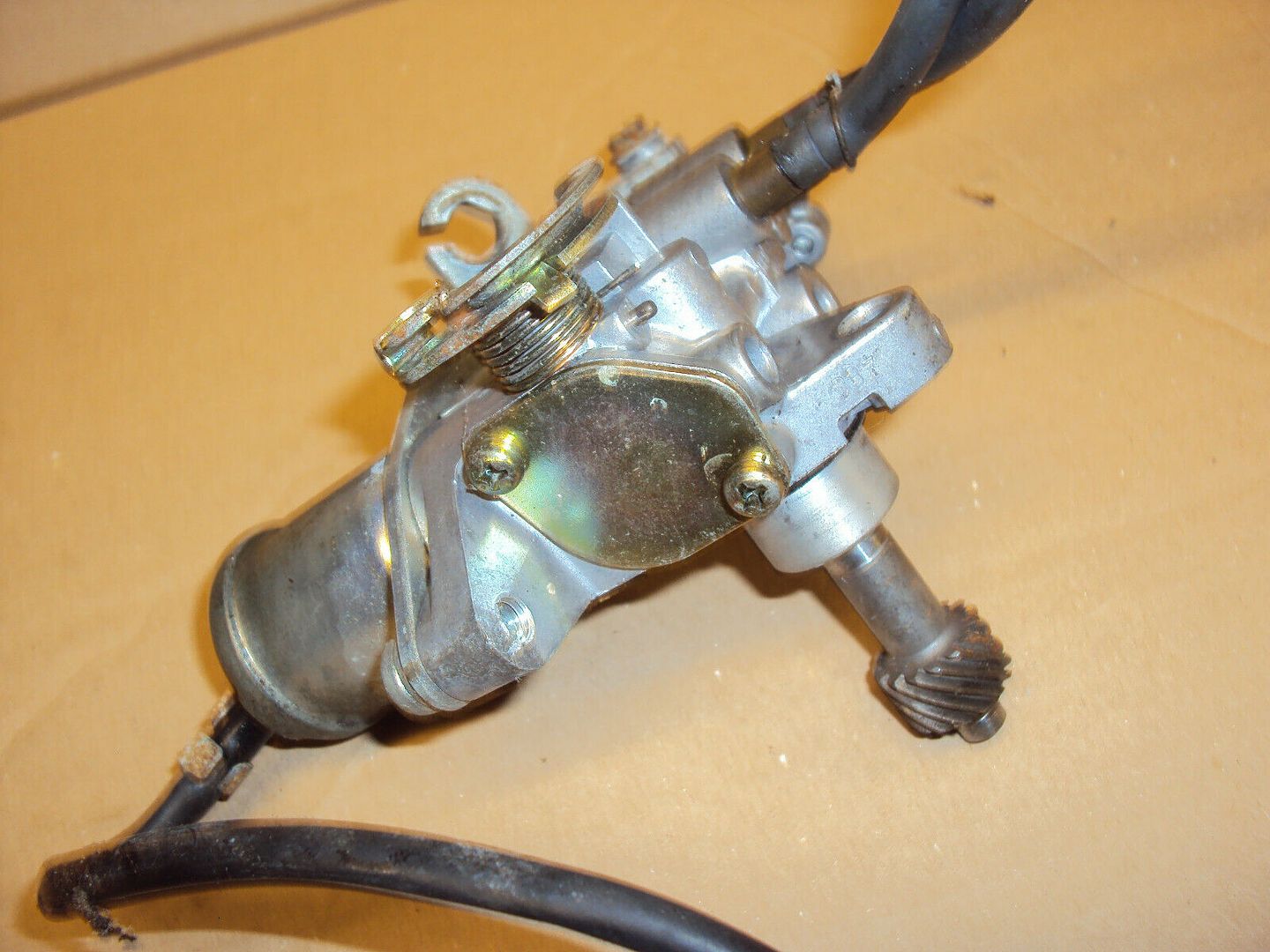 Ebay_AU_Oil_Pump_-l1600