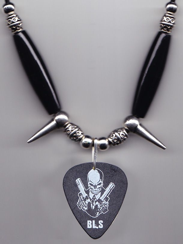 BLS_Mafia_Necklace_-_Closeup