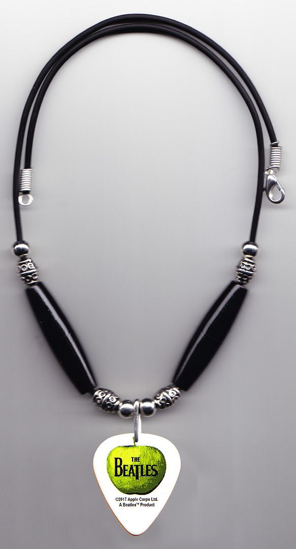 Beatles_Apple_Necklace