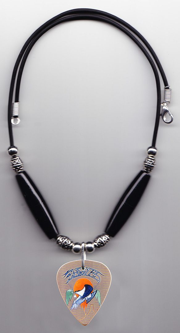 Eagles_OTB_Necklace_2