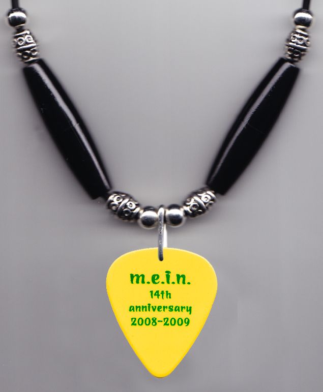 Mle_yellow_necklace _-_ retour
