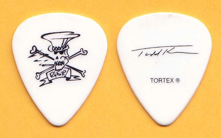 Slash 2010 TK Pick