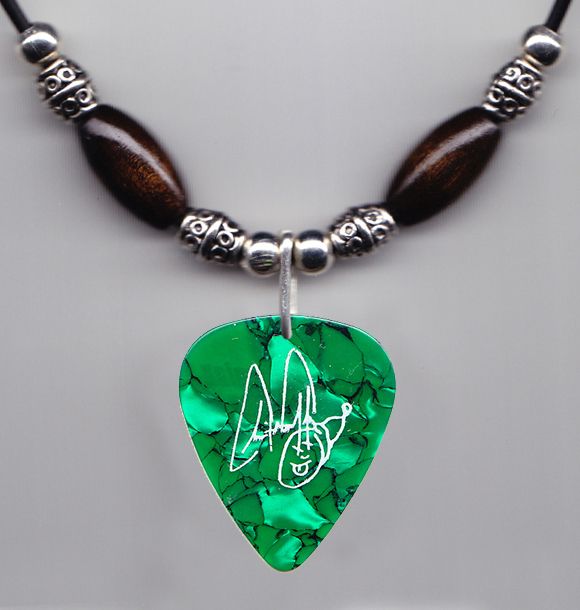 TSO_CC_Green_Pearl_Necklace_Back