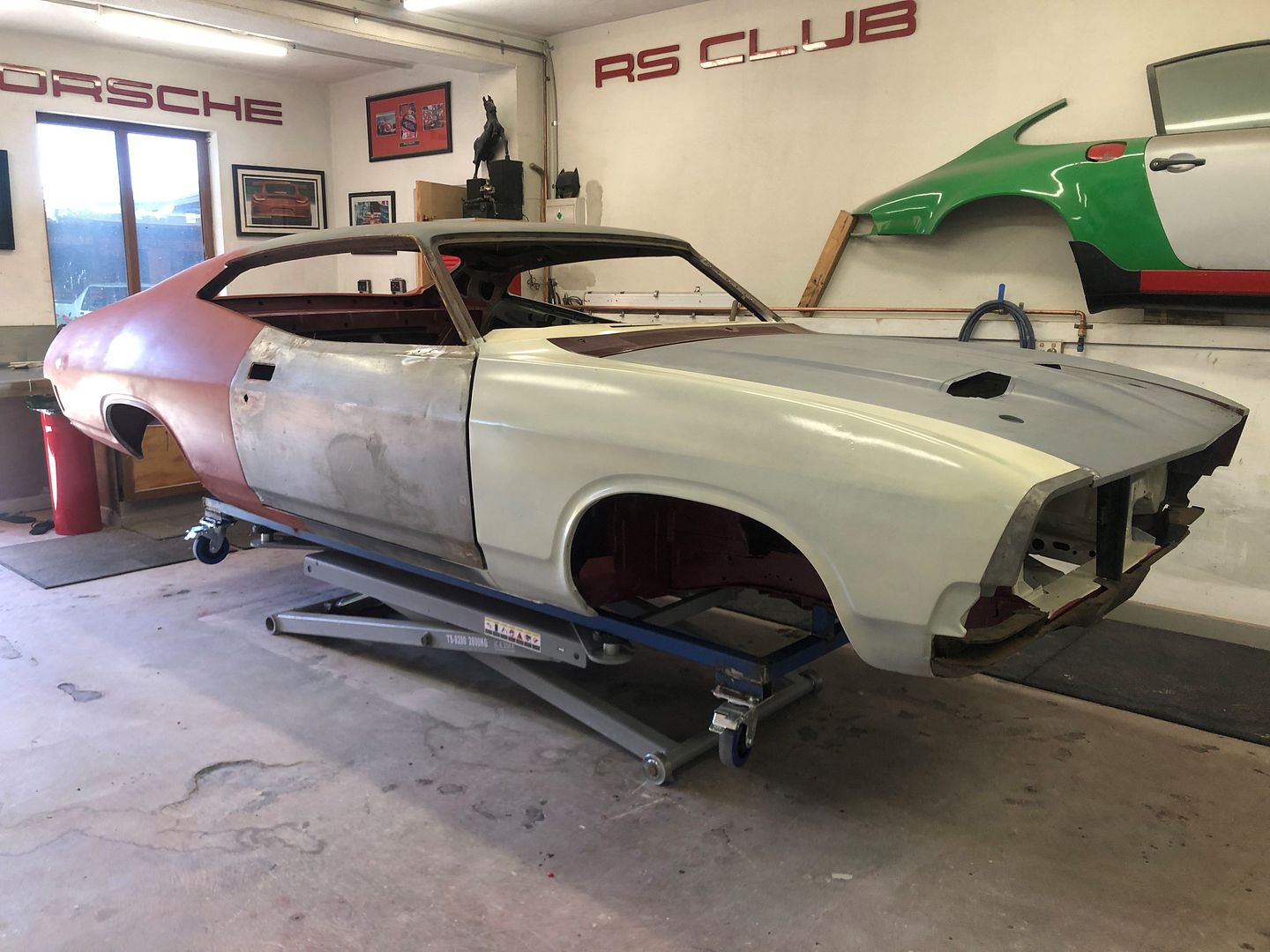 XB6.jpg?width=1920&height=1080&fit=bounds