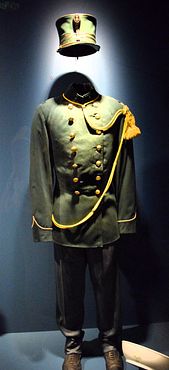 Captain's uniform of the Belgian 2nd Regiment of the Light Infantry