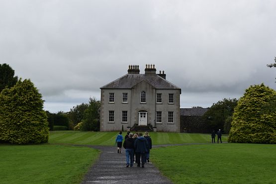 Dark Hedges -  Gracehill House (2)