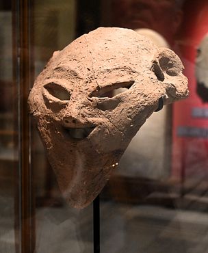 Egypt's earliest known mask ... 3500BC