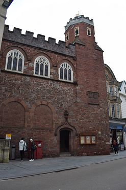 St_Petroc_s_Church_(1)