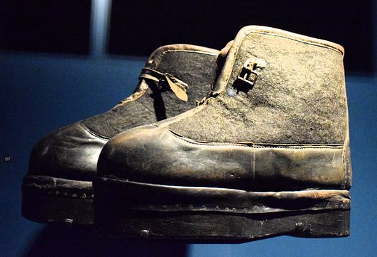 Winter shoes worn over regulation shoes to protect from the cold in the German Army on the Eastern front