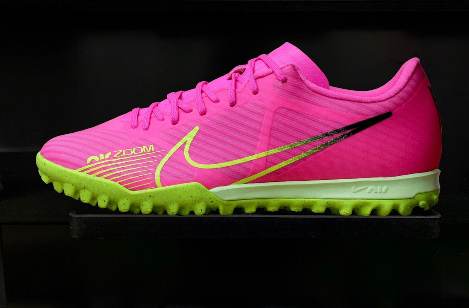 Nike Mercurial Vapor 15 Academy TF Zoom màu hồng- Luminous pack DJ5635-605