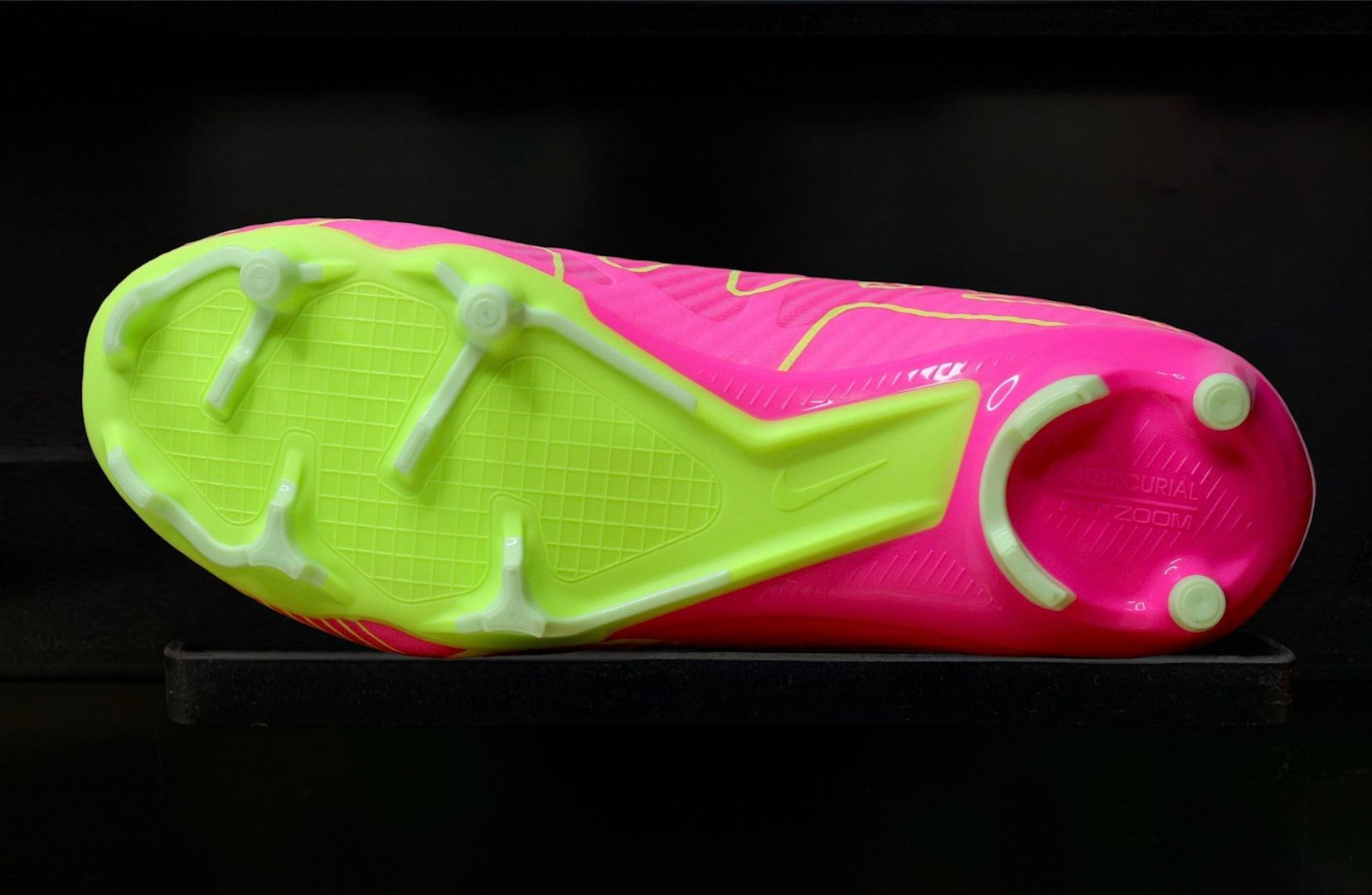 Nike Mercurial Vapor 15 Academy MG Zoom màu hồng- Luminous pack DJ5631-605