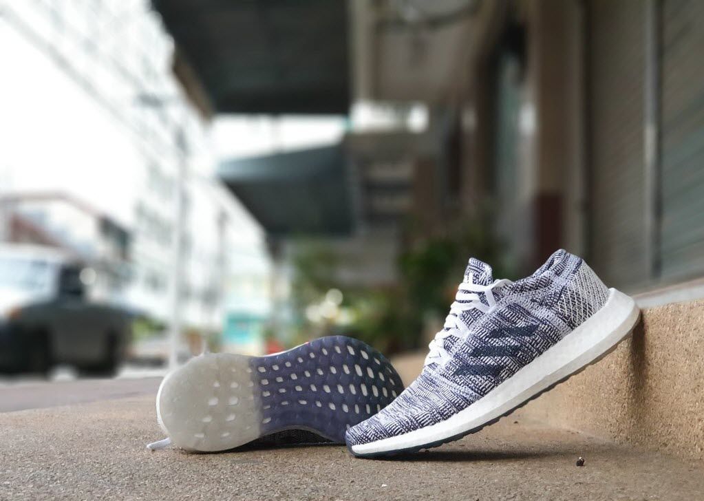 Adidas PureBoost Go - Cloud White / Legend Ink / Raw Indigo - B37809