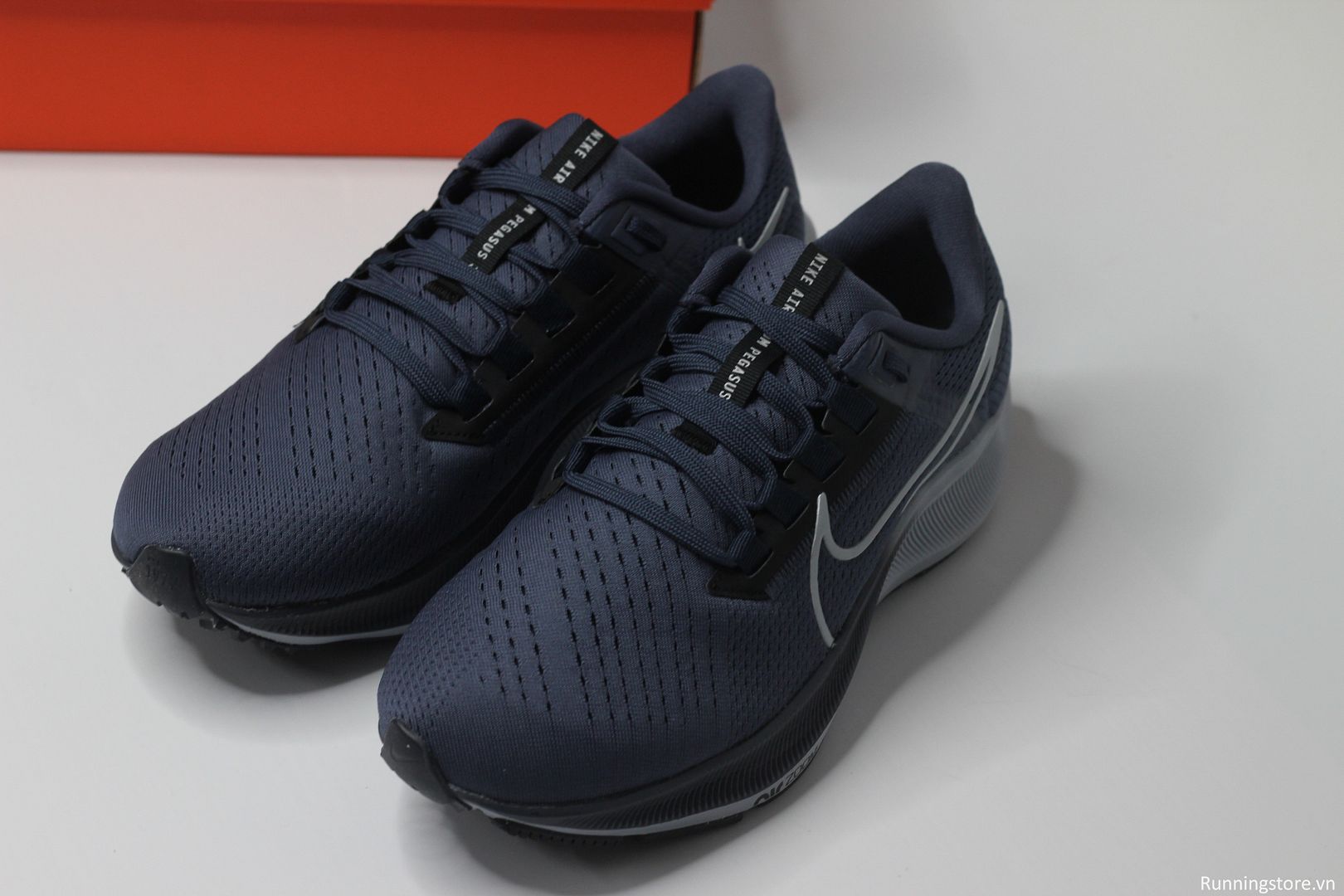 Nike Pegasus 38 - Thunder Blue/Black/Dark Obsidian/Wolf Grey- CW7356-400