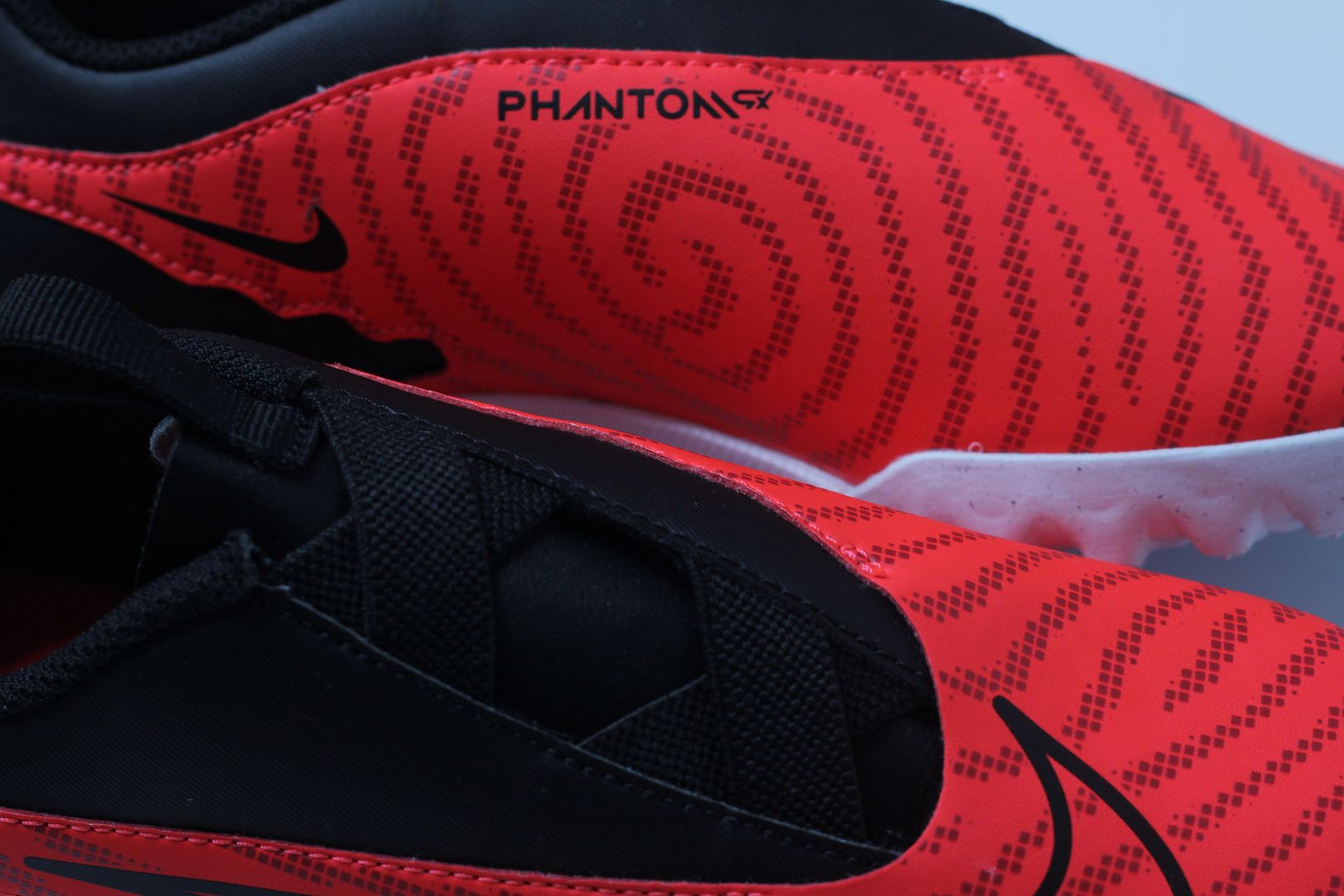 Nike Phantom GX Academy TF Jr màu đỏ đen DD9557-600