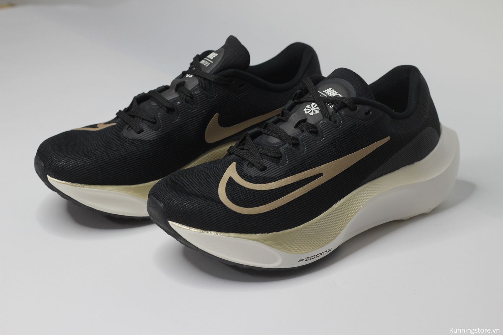 Nike Zoom Fly 5- Black/ Sail/ Metallic Gold Grain- DM8968-002