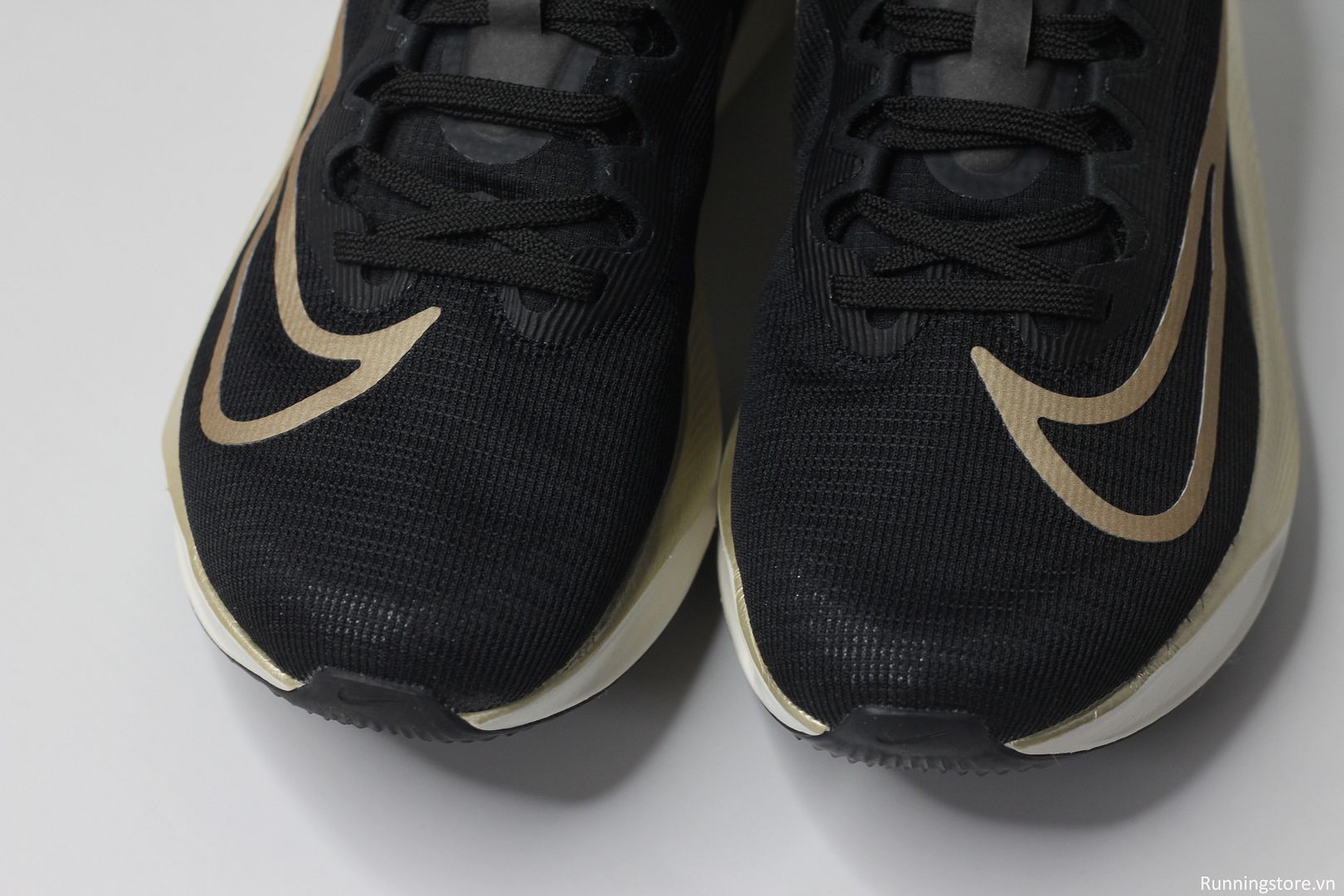 Nike Zoom Fly 5- Black/ Sail/ Metallic Gold Grain- DM8968-002