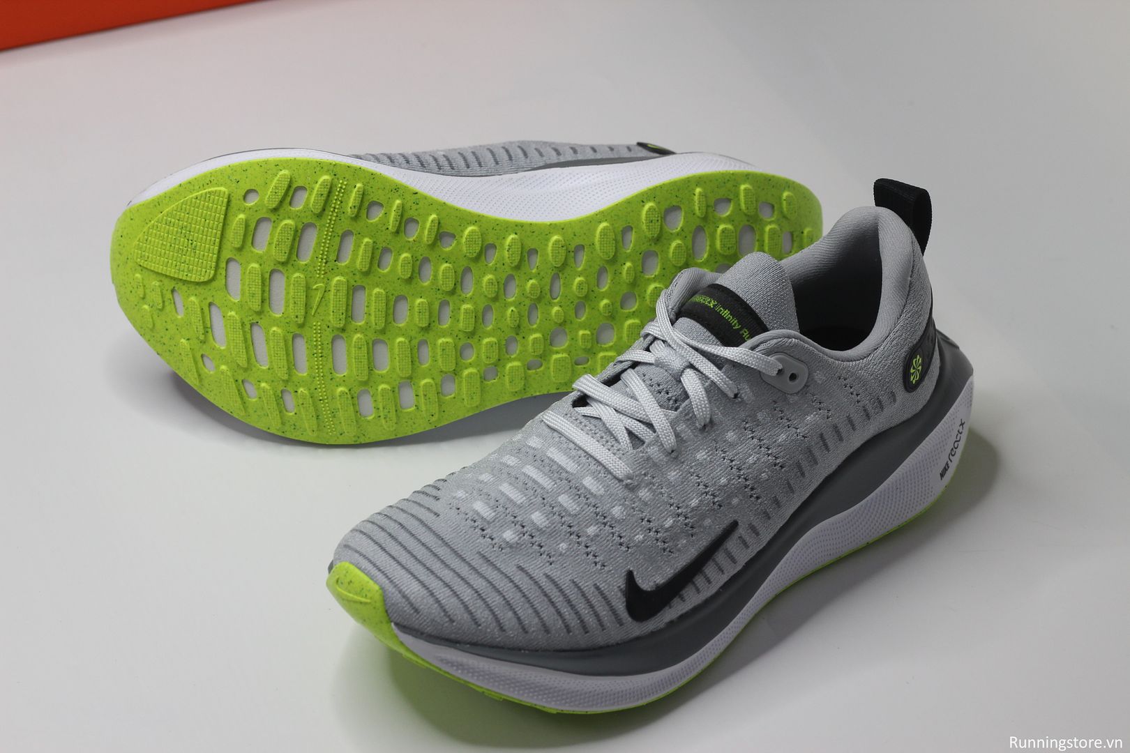 Nike InfinityRN 4 ReactX Grey/ Yellow/ White màu xám DR2665-002
