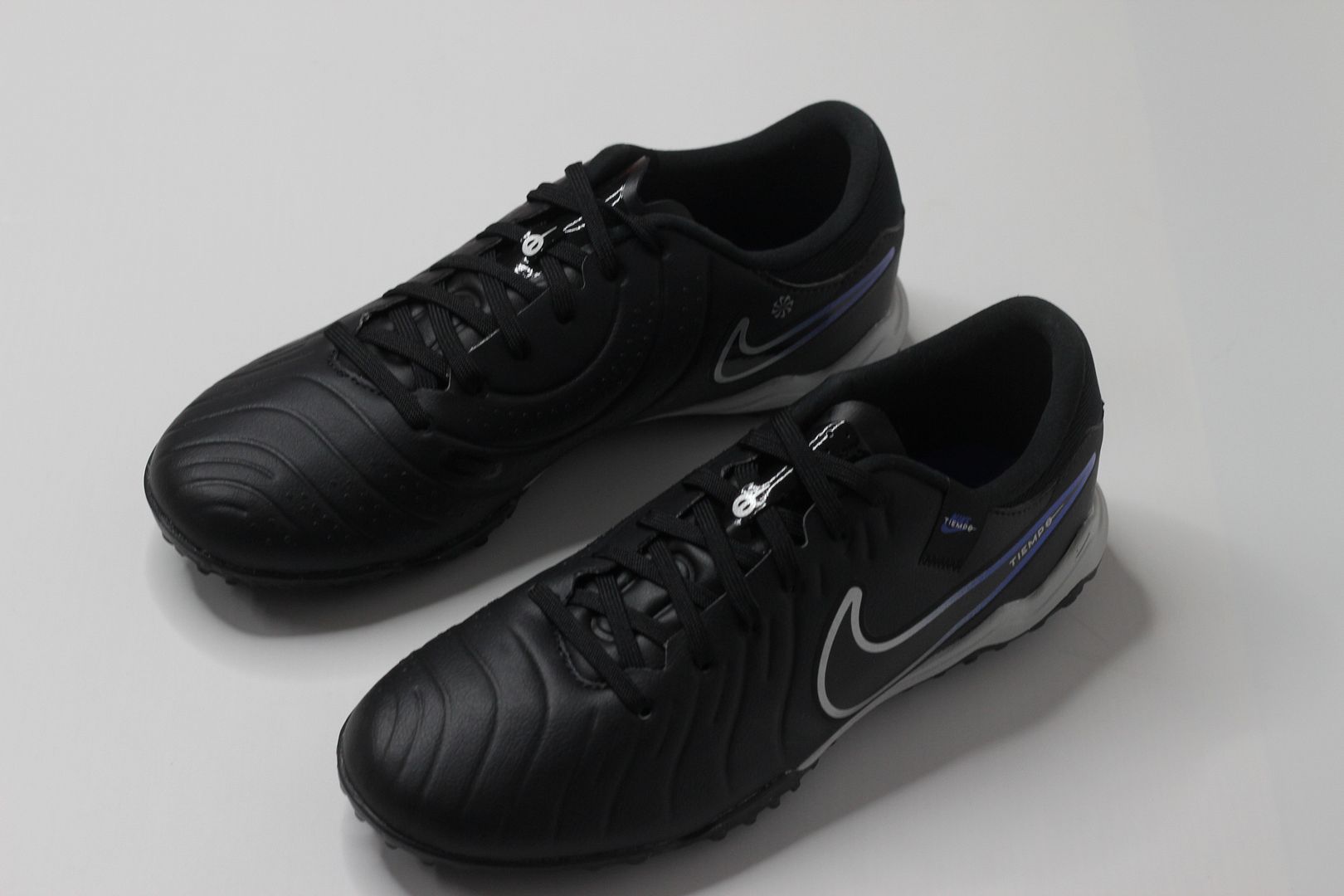 Nike Tiempo Legend 10 Academy TF Shadow pack màu đen trắng DV4342-040